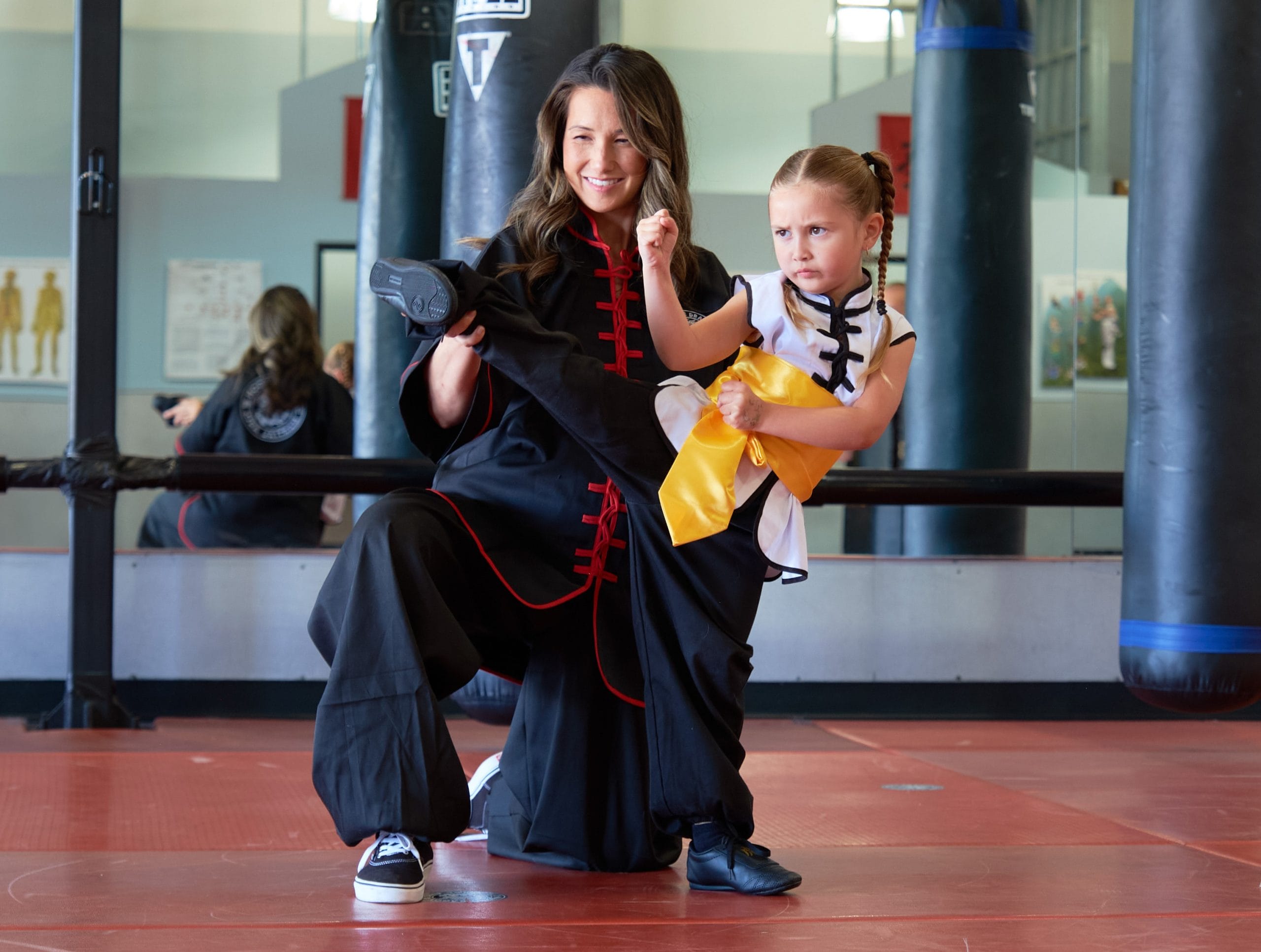 Kids Self-Defense Kick 2 Kids Kung Fu Self-Defense Kick
